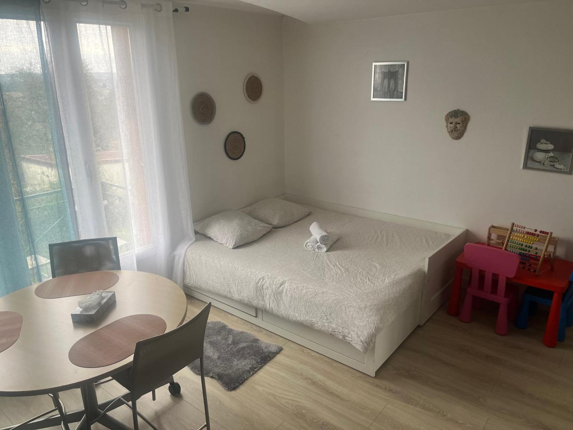 Logement Entier Proche Disneyland Montry Luaran gambar